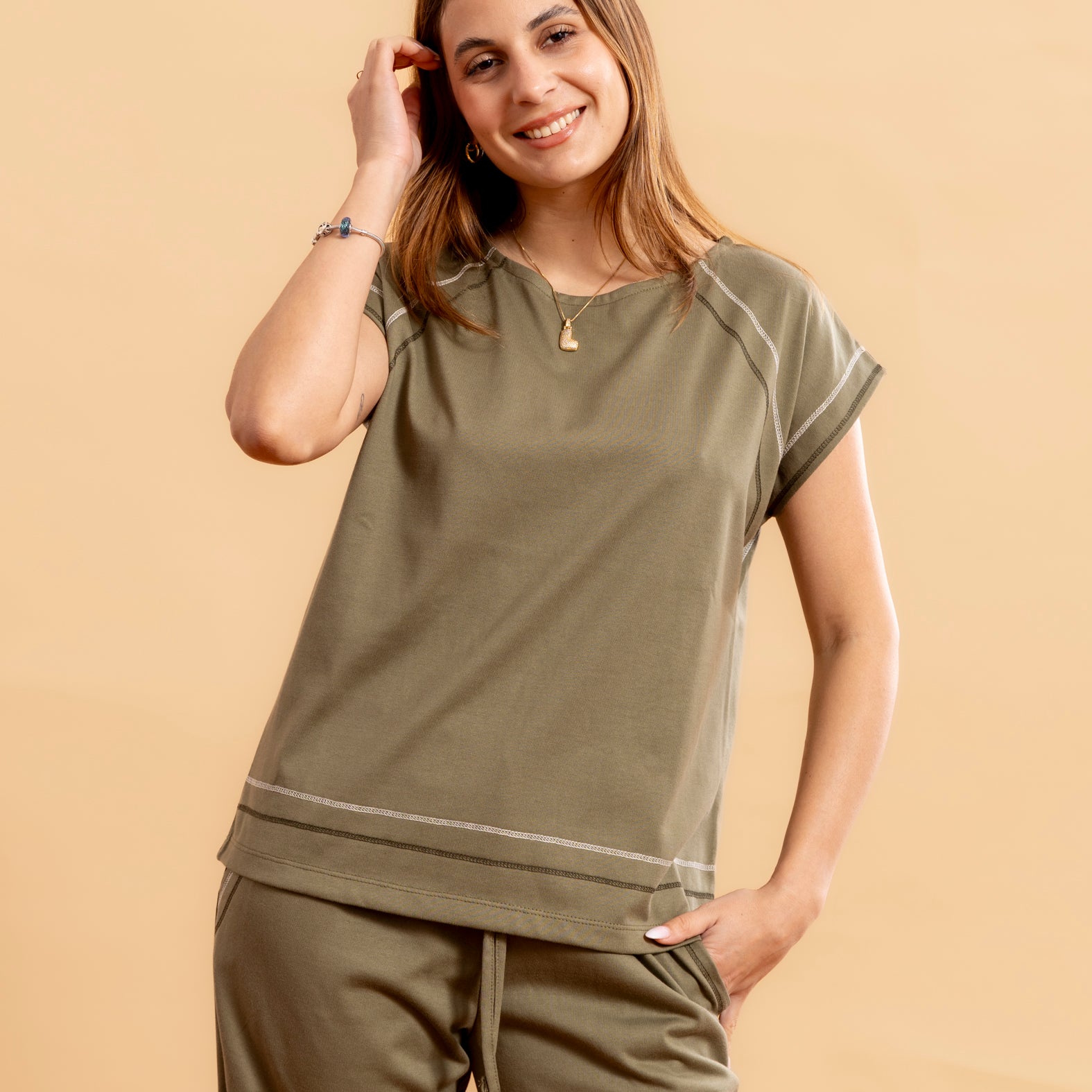 Alexa Set: Pants and polo shirt
