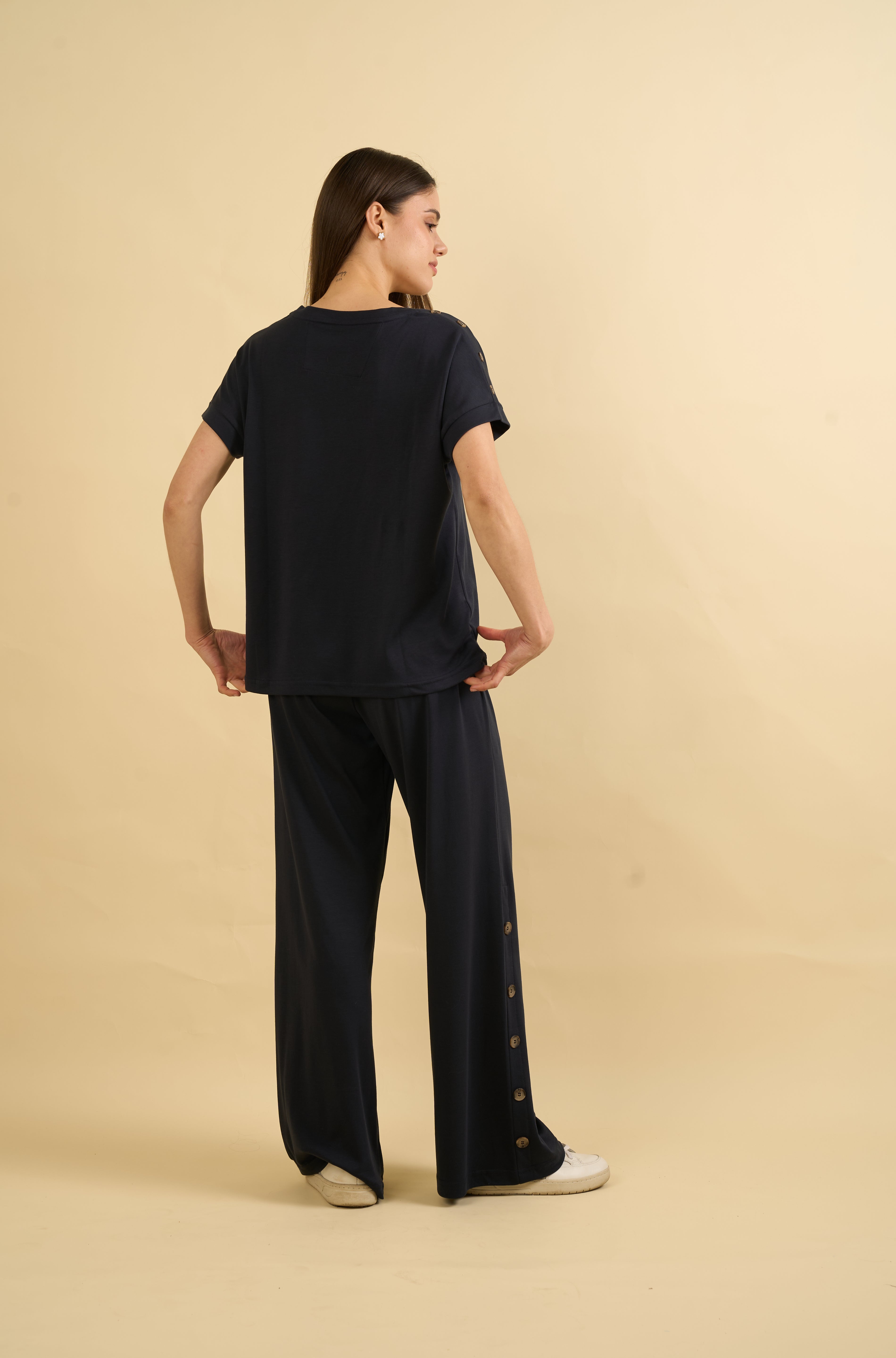 Set Cornelia
