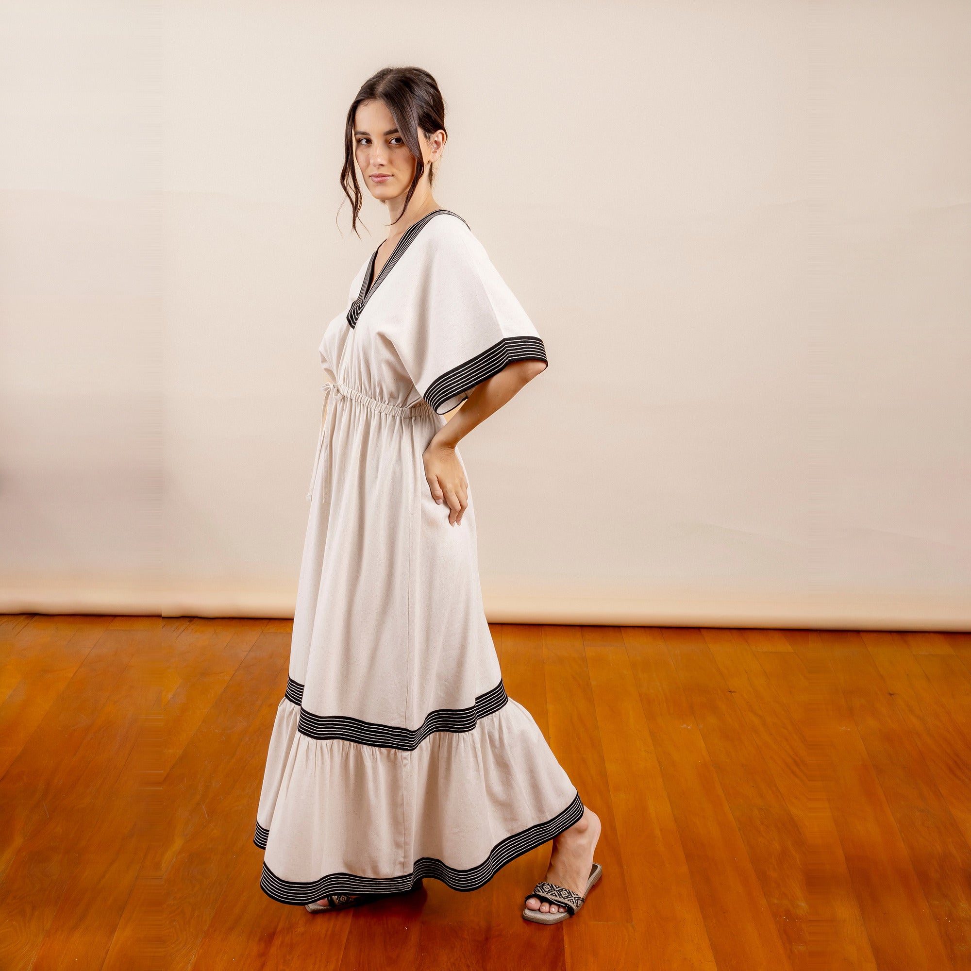 Vestido Geraldine Beige